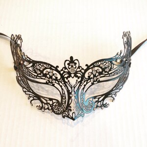 Womens face masks, Metal Masquerade Mask for women filigree cut Venetian mask with Rhinestones