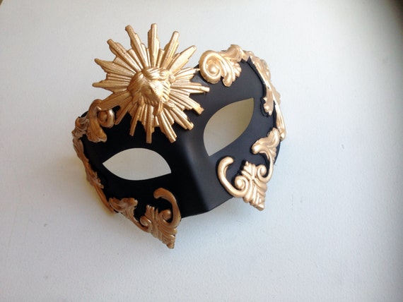 Four Masks To Celebrate The Holiday Season - Masks and Capes - Medium