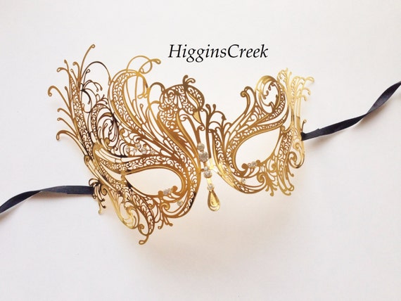 Phantom Of the Opera Metal Filigree Laser Cut Masquerade Mask w// Rhinestones