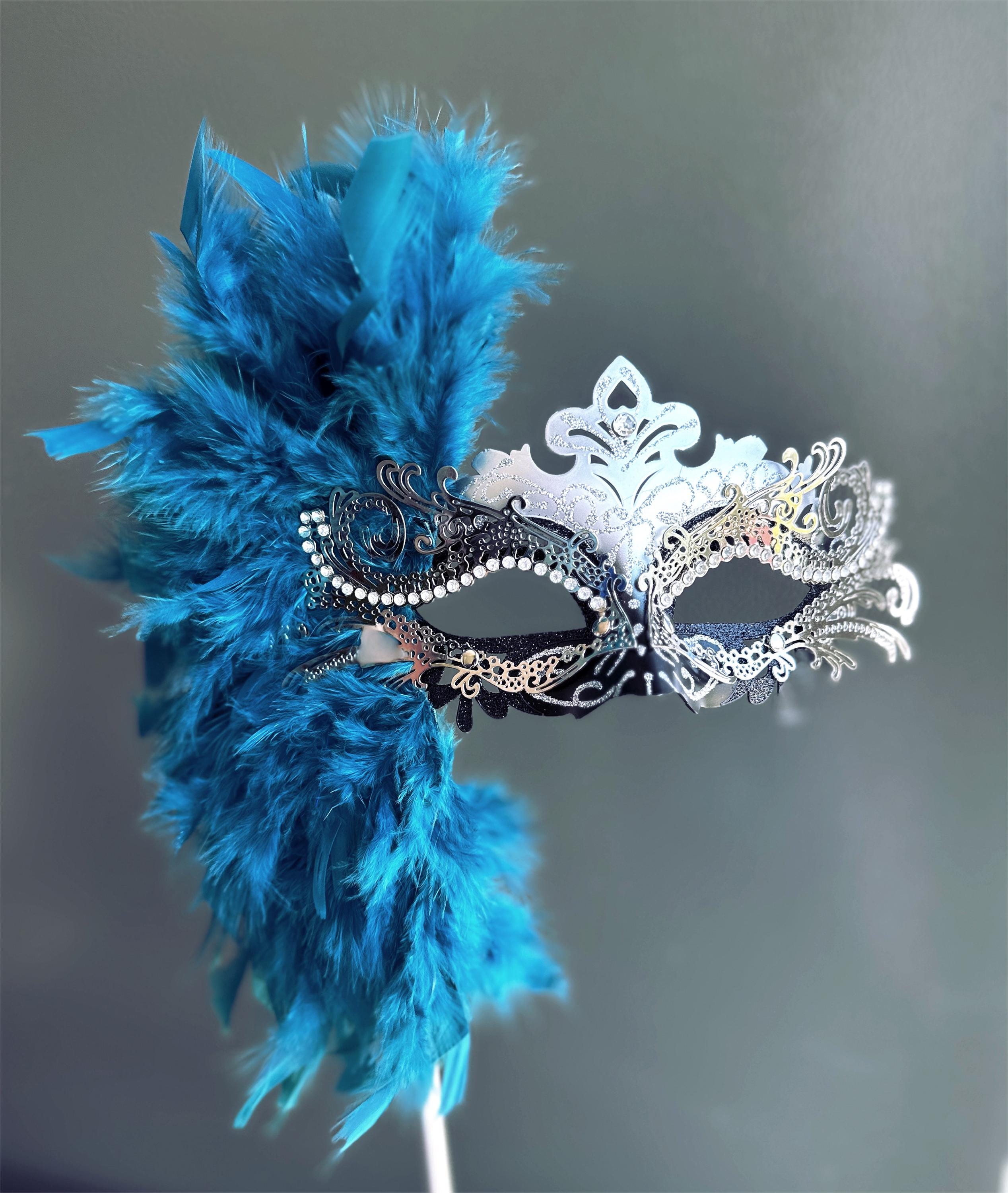 棒付き白い仮面舞踏会マスク、仮面舞踏会、棒付き白い羽の仮面