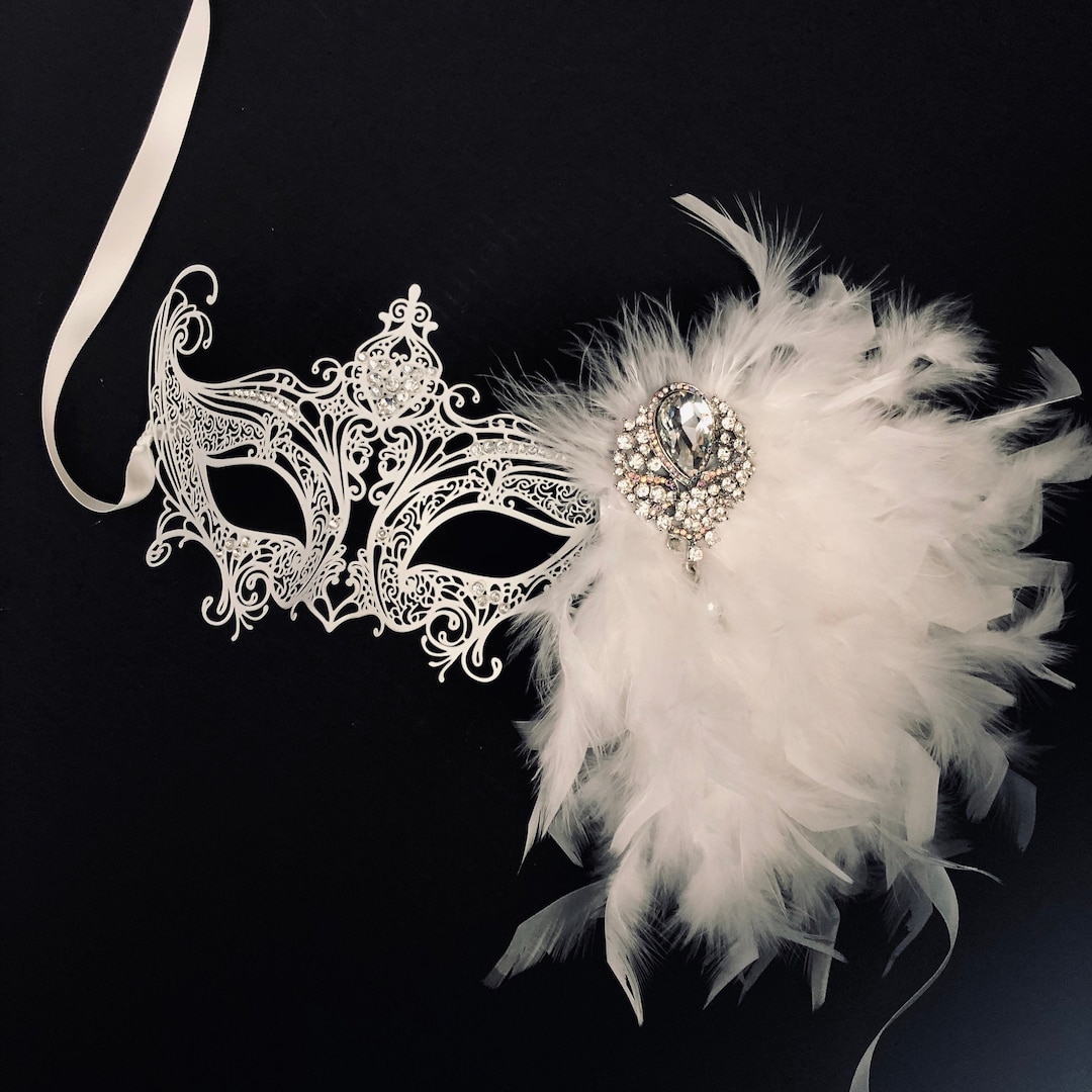 Stunning White Masquerade Mask, Feather Women Mask, White Wedding
