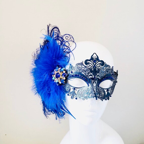 Masque de mascarade bleu royal plumes, masques bleu royal femmes, masque en  métal bleu Masque bal masqué plumes, masque de mascarade femme bleu royal -   France