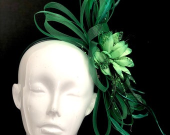 Economy Collection Fascinator Hat Emerald green feather hairpiece, feather headpiece, dark green feather hair clip with headband