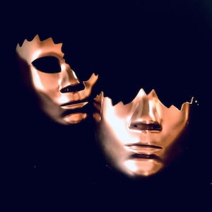 Masquerade mask Full face cover mask GOLD LIP half face Mask Mouth guard style Hard base Mask for face cover