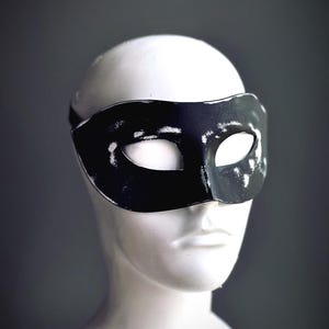 Black Distressed Mens Masquerade Mask, Black Custom Mens Mask, Mens Venetian Mask Black Masks, Prom Mask, Masquerade Ball Party Mask
