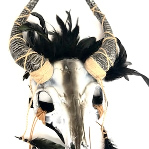 Wicker man Skull headdress Gaelic festival samhain pagan ritual horn skull feather headpiece Druid viking headwear Ram Horn Deer Antler White/Black Mix