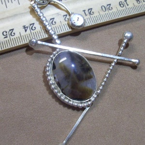 Moss Agate Sterling Silver Pendent with a 18 inch heavy Sterling Silver Chain - beautiful piece  (NC13)
