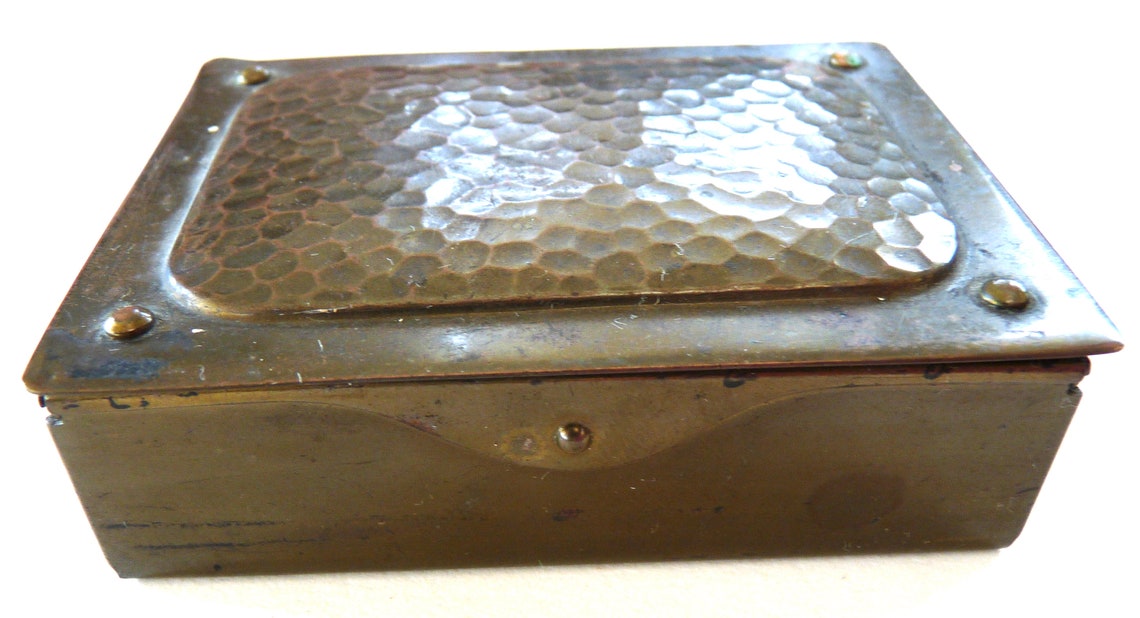 Gesch antique vintage brass stamp box Arts Crafts hammered Etsy