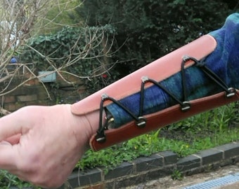 Handmade Leather Arm Guard: Gardening, Archery, Cosplay Bracer