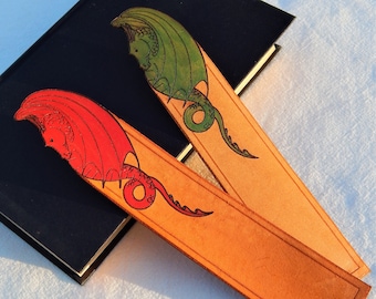 Dragon Bookmark in leather, handmade green dragon or red dragon, personalised gift, 3rd anniversary, bespoke, custom, GOT, LOTR