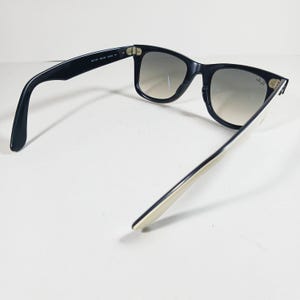 Ray Ban RB 2140 956/32 wit/zwarte Wayfarer-uniseks handgemaakte zonnebril Italië afbeelding 10