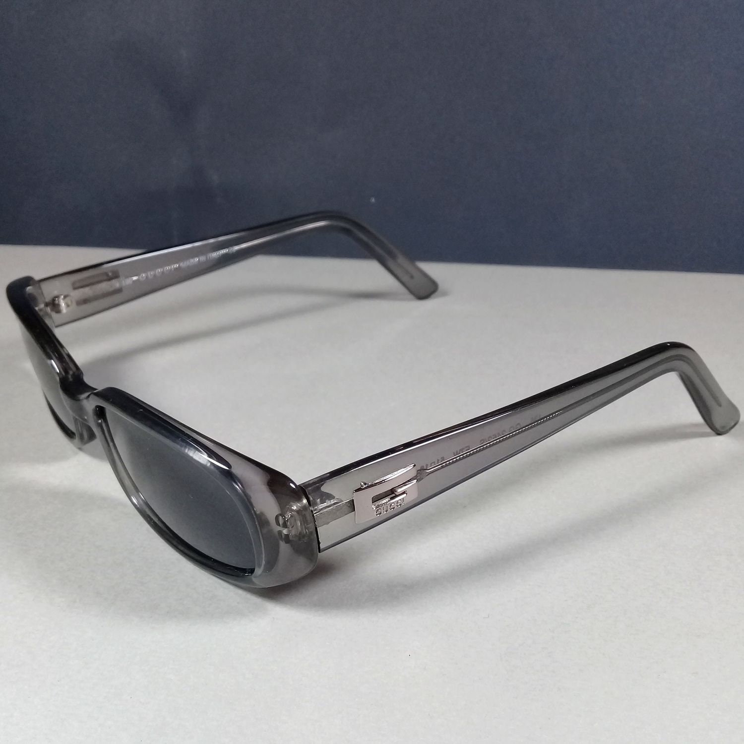 gucci sunglasses gg 2452 s