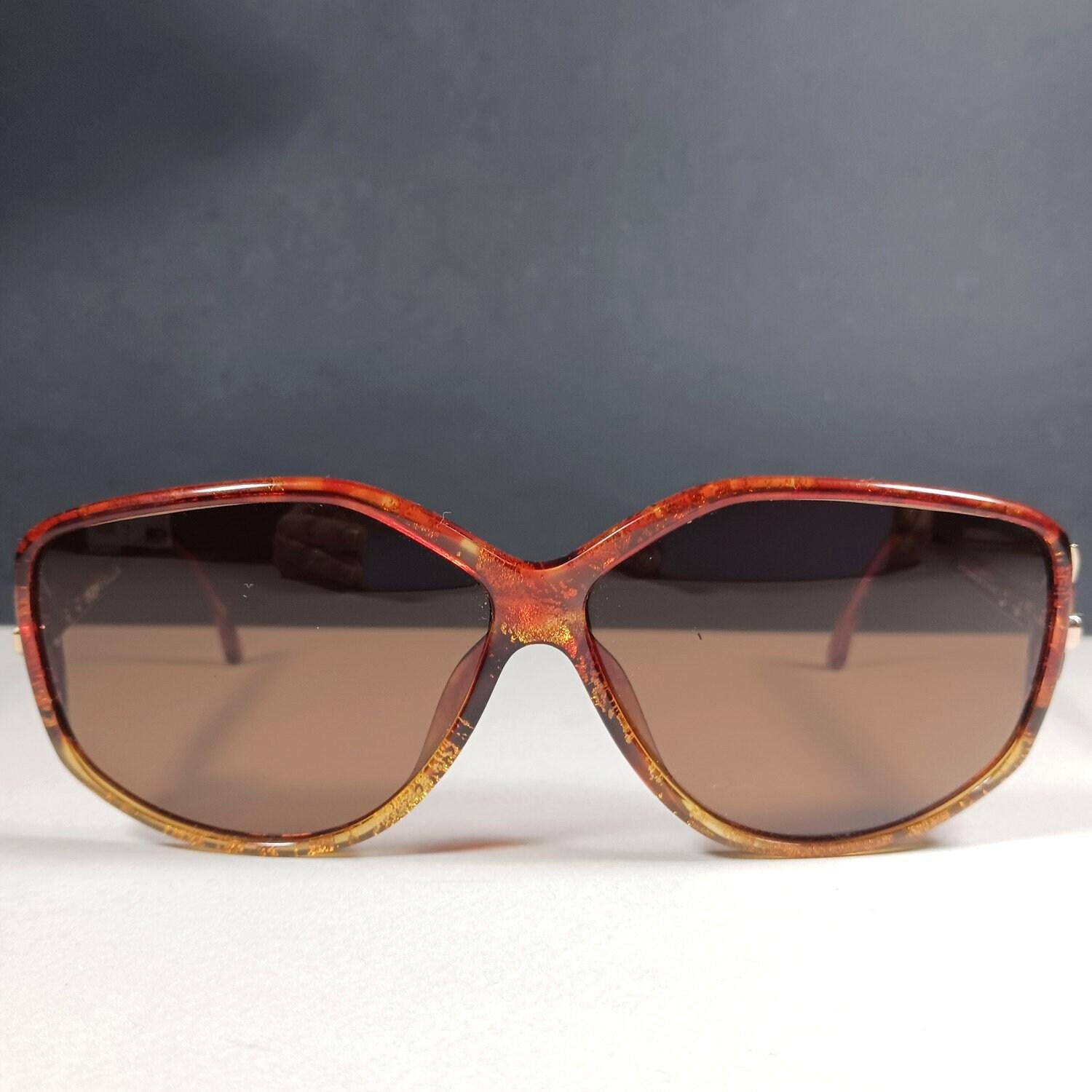 Christian Dior 2498 Repaired Glued Lens Brown Gold Sunglasses 62-10 125 Read Christian Dior 2498 31 – Vintage Frames Company main image 4