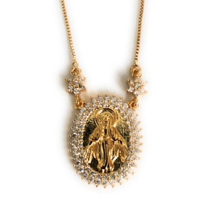 Bride Necklace, Miraculous Medal Necklace, Blessed Mother Gold Pendant, Delicate Holy Mary Charm, Wedding Jewelry, Medalla Virgen Milagrosa