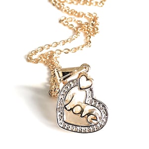 Dainty Heart Charm Necklace, Valentines Love Necklace, Heart Charm Necklace, Love Pendant Necklace, Girlfriend Gift, Regalo San Valentin