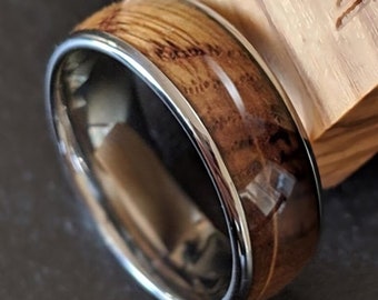 Whiskey Barrel Ring Mens Wedding Band Wood Inlay Ring - Tungsten Wedding Band Mens Ring Bourbon Barrel Ring 8/6mm Couples Ring Set Wood Ring