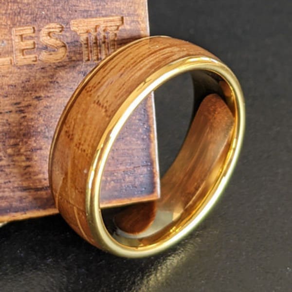 14K Gold Ring Mens Wedding Band Whiskey Barrel Ring - Wooden Tungsten Ring Gold Wedding Band Mens Ring - Bourbon Wood Ring Yellow Gold Ring