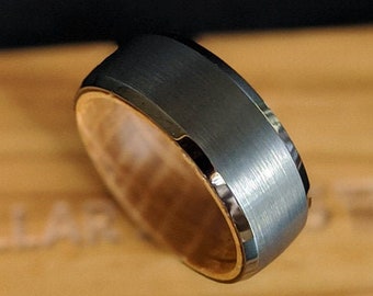 Gunmetal Whiskey Barrel Ring Mens Wedding Band Tungsten Ring Wood Wedding Band Mens Ring 8mm Gray Bourbon Barrel Ring Wooden Ring for Men