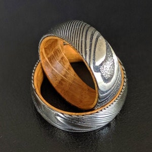 Damascus Ring with Whiskey Barrel Wood Inlay Mens Ring - Damascus Steel Ring Mens Wedding Band Whiskey Barrel Ring - Unique Mens Wood Ring