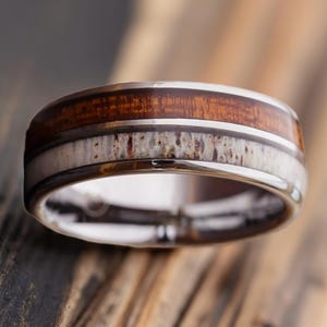 Silver Whiskey Barrel Wedding Band Deer Antler Ring Male Wedding Band Tungsten Ring with Bourbon Wood Inlay 8mm Antler Mens Engagement Rings