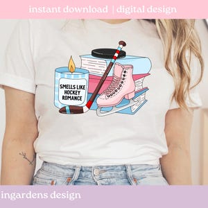Gerüche wie Hockeyschläger Romanze PNG SVG, Bücherwurm Png svg, digitaler Download Kunst für T-shirt, Aufkleber, Becher und mehr Bild 2