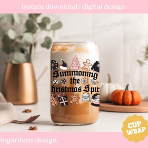 Summoning The Christmas Spirit PNG, Creepy Christmas Design png, digitale download voor T-shirt, mok, stickers en meer afbeelding 6