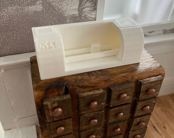 Dollhouse Cricut 1:12 Scale Miniature