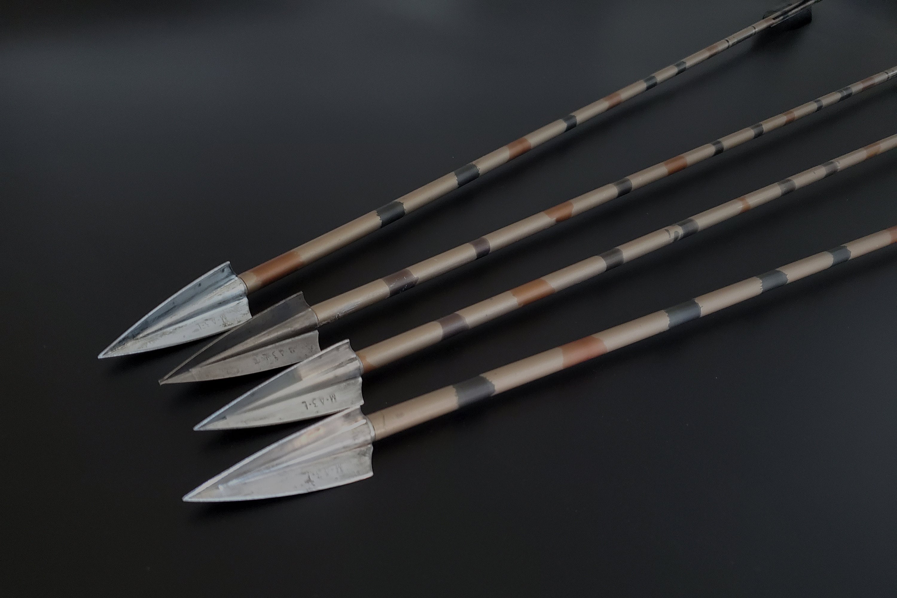 新品 BABYL MINI-ARROW X-Spot Mini Arrow Saw – Lancaster Archery Supply