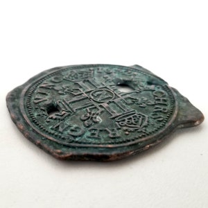 Spanish Doubloon Prop Replica Metal Coin image 2