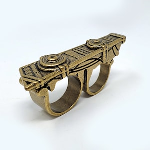 Strange Sling Ring - Antikes Gold - aus Metall!