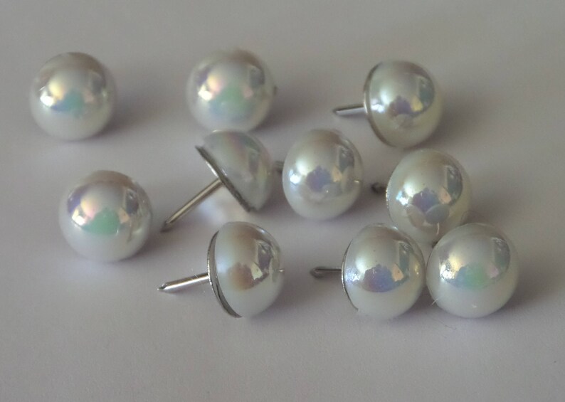 Decorative push pin Office School Decor 10 pearlized white thumb tacks
