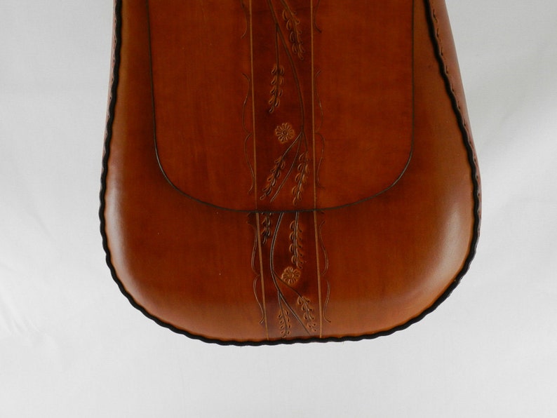 Handmade Latigo Leather Shoulder Bag Hand-dyed, hand tooled, hand-stitched Solid Brass hardware with magnetic clasp image 2
