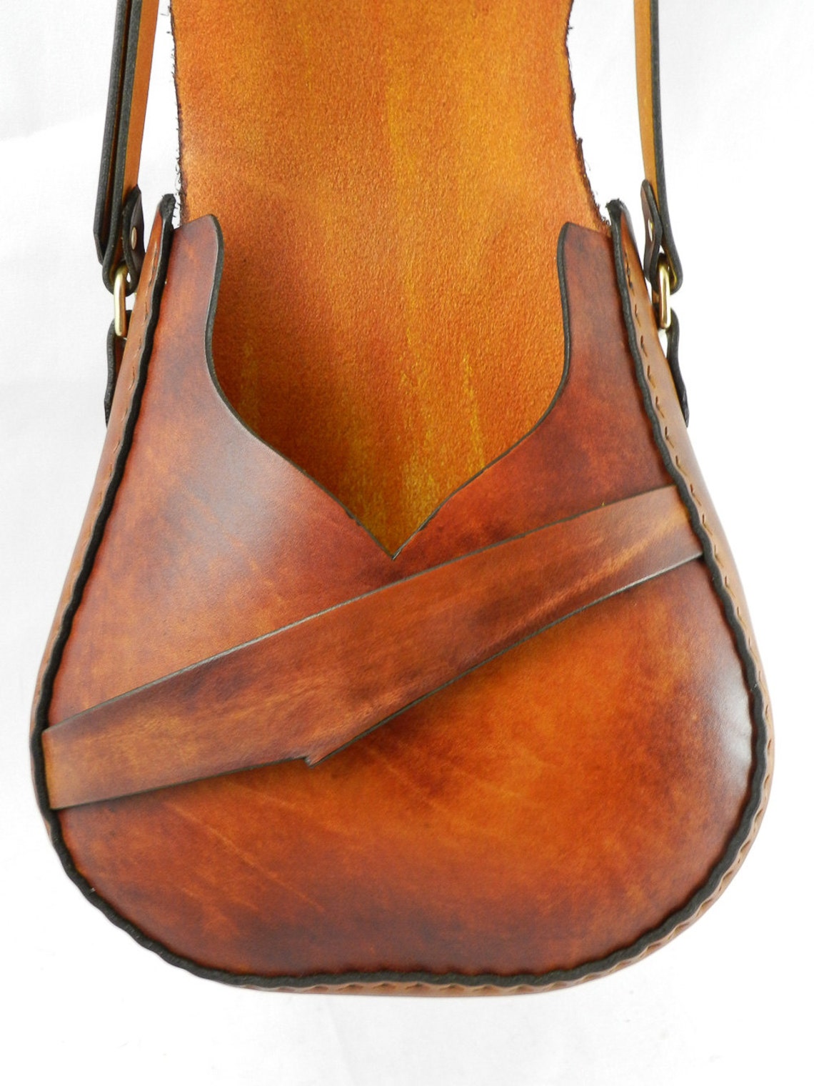 Handmade Leather Shoulder Bag Handdyed Latigo, Handstitched Solid