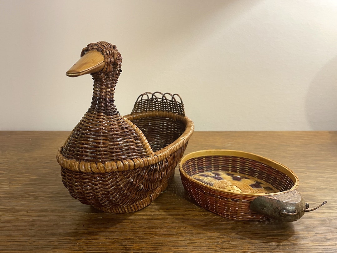 Wicker Animal Baskets Duck Water Fowl Lady Bug Woven Straw Etsy