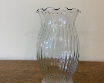 Clear Optic Swirl Flower Vase With Ruffle Edge Indiana Glass Vintage 1950s Flower  Arrangements Supplies 