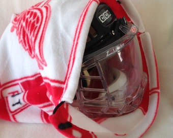 Detroit Red Wings Fleece Drawstring Bag, Hockey Helmet Bag