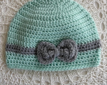 Crochet Beanie Hat with Bow, Girl's Hat, Light Green Hat, Easter Hat, Spring Hats