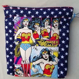 Wonder Women Bag, Wonder Women Pouch, Women Accessories, Make-up Bag, Coin Purse, Cosmetic Bag, Superheroes Bag, Shower Gift, Gifts for her