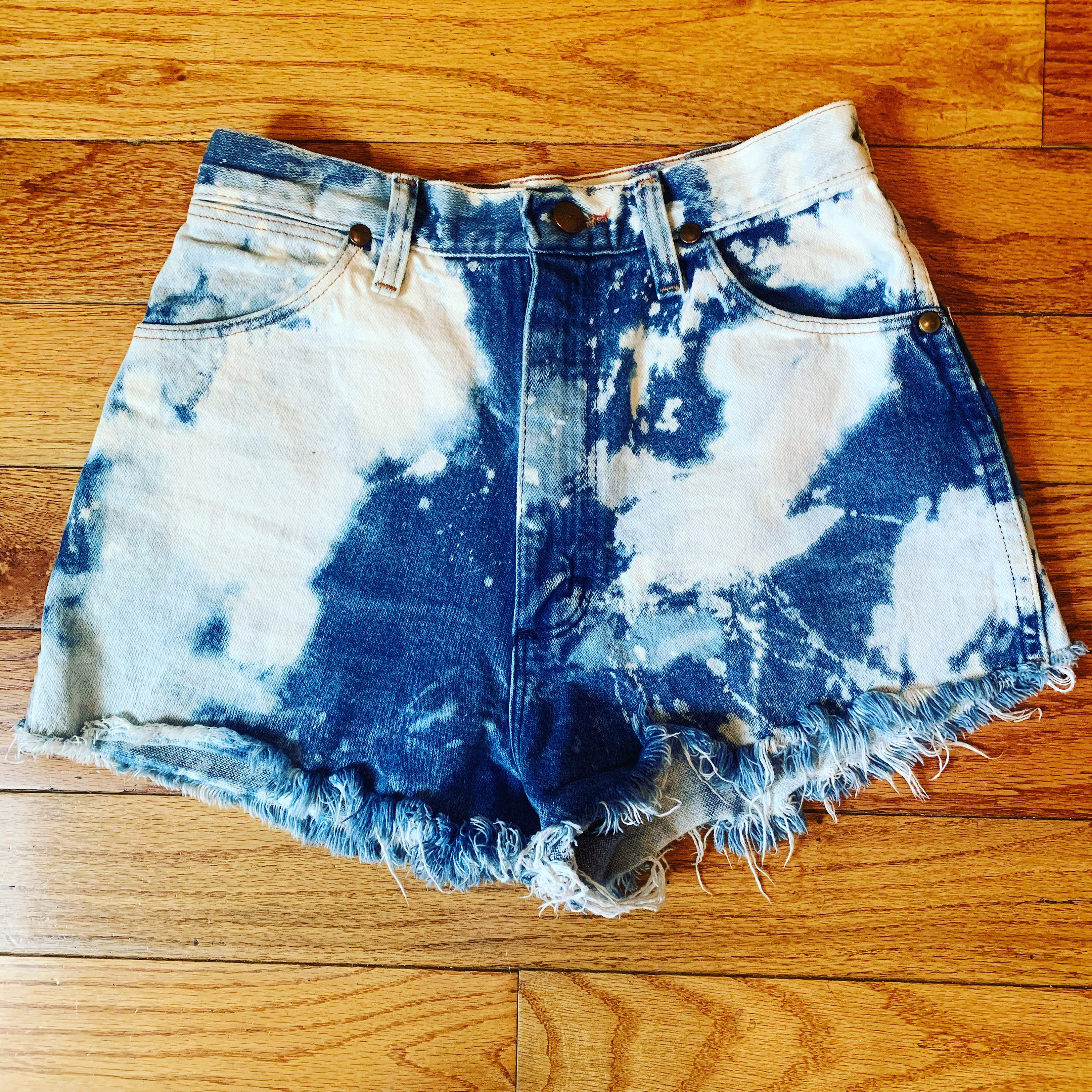 Vintage Wrangler Bleached Jean Shorts 