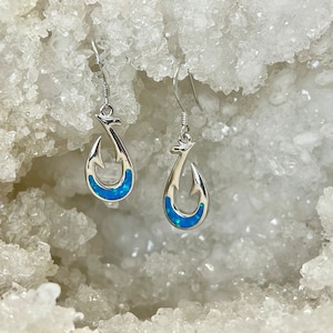Hawaiian Maui Hook Opal earrings in Sterling Silver