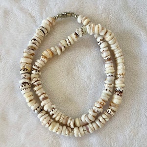 Hawaiian Authentic Puka Shell Necklace, Bracelet or anklet. image 3