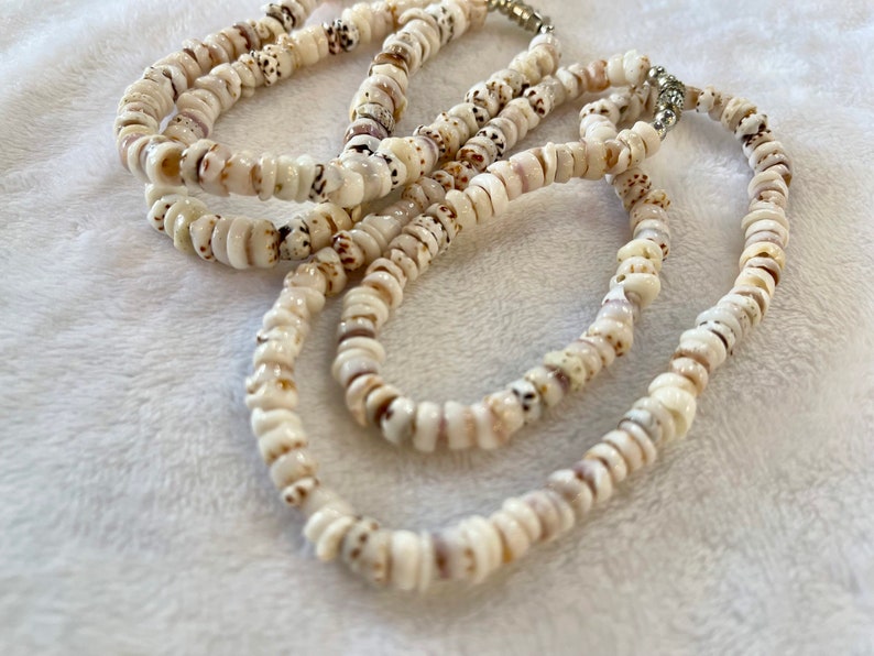 Hawaiian Authentic Puka Shell Necklace, Bracelet or anklet. image 4