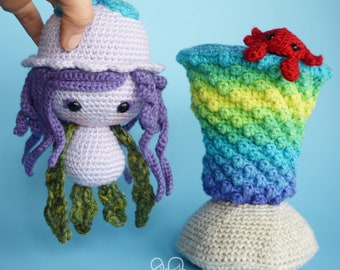 Whimsical Jellyfish and Crab art crochet Doll: Handmade Coral Reef Desk Buddy