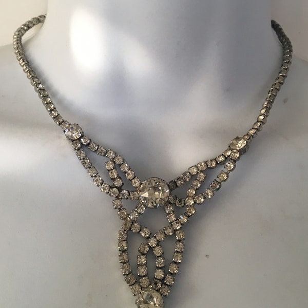 Gorgeous Vintage 1950's Unsigned WEISS Silver Tone  Clear Rhinestones Choker Bib Necklace