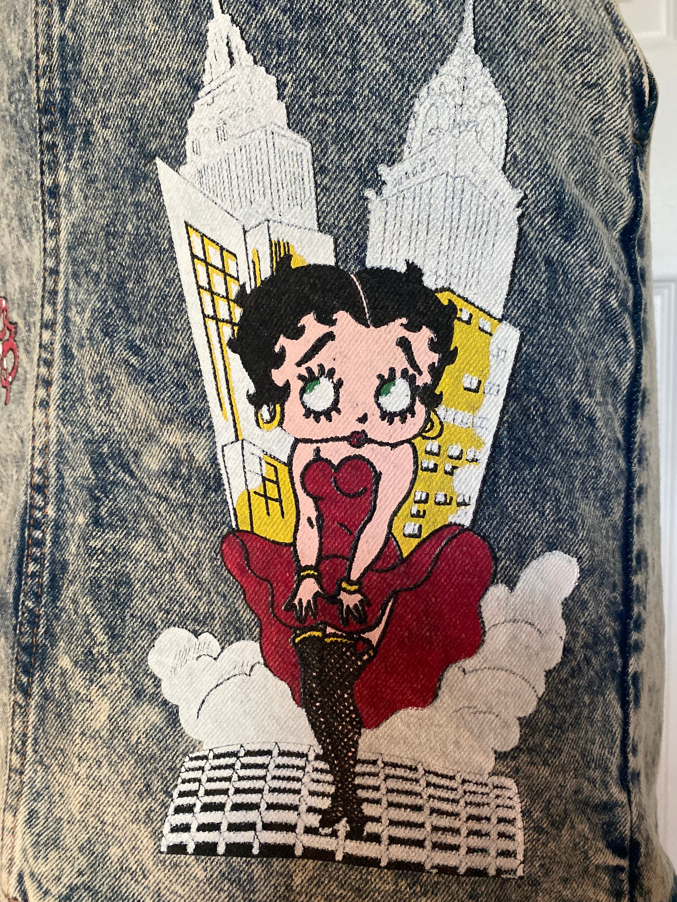 487 90s Betty Boop 白デニムジャケット　コミック柄　ビッグロゴ 487 90s Betty Boop 白デニムジャケット コミック柄 ビッグロゴ