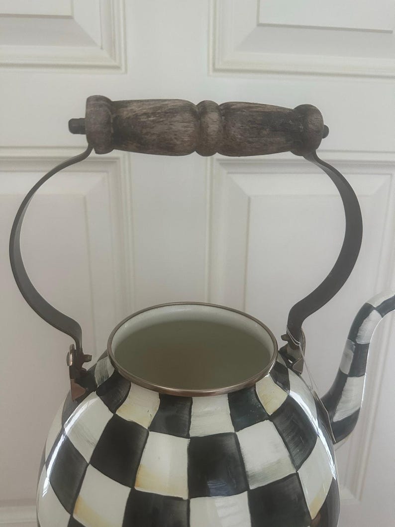 MacKenzie-Childs teapot Black & White Check MISSING Lid project decor damaged wooden handle large zdjęcie 2