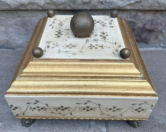 Vintage Florentine style Gold Gilt Wood Metal claw feet Box jewelry catch all cream gold 11x7”