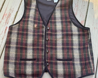 Vintage Woman Vest Large Wool Sportsman Hunting plaid velvet leather button s 22