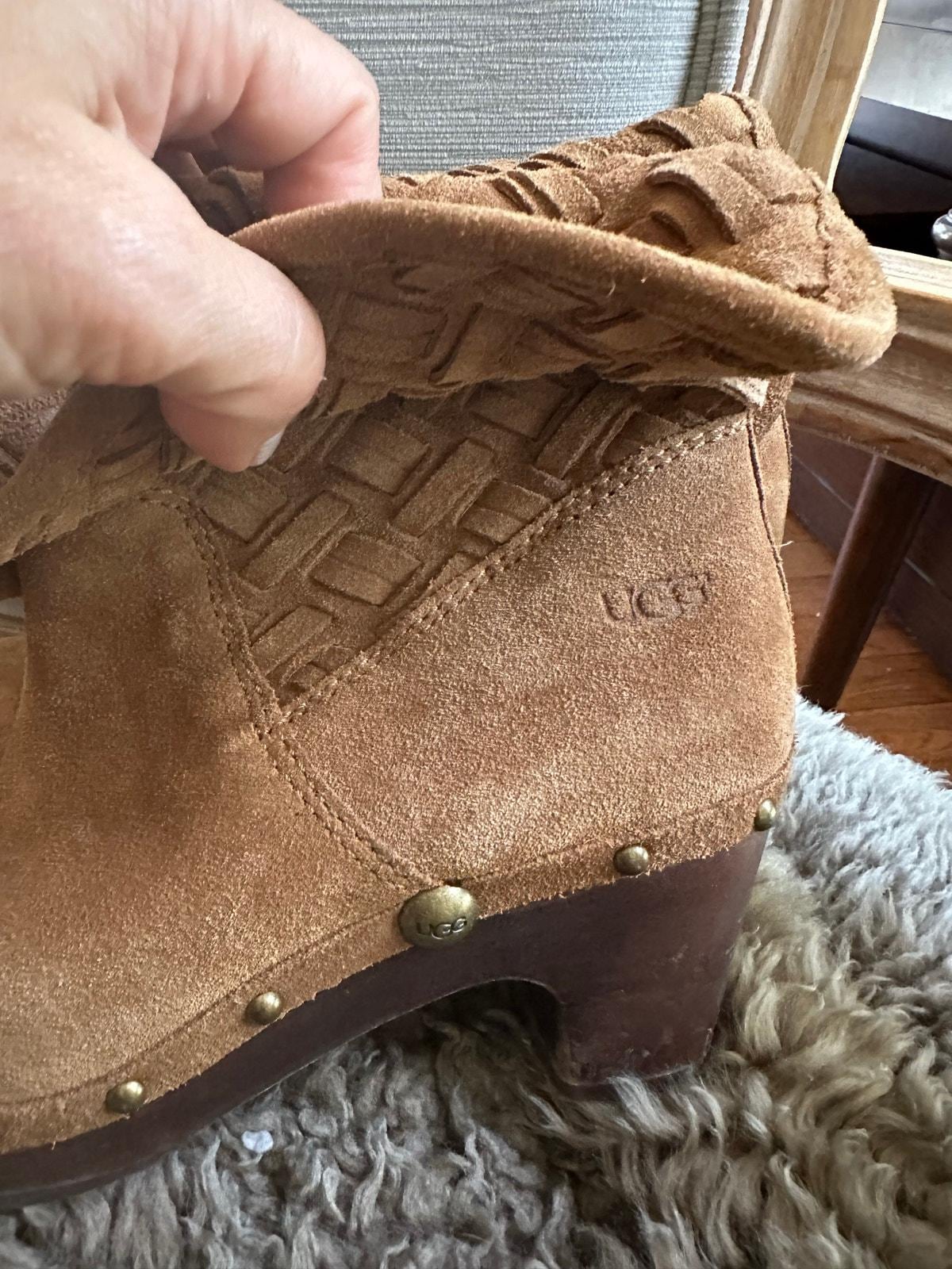 Boots Outlet Clog Boots Women's Winter Ankle Booties UGG Lynnea