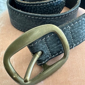 Ralph Lauren Belt Women&#39;s Brown Pebble Leather Brass buclke made in Italy  35”Long